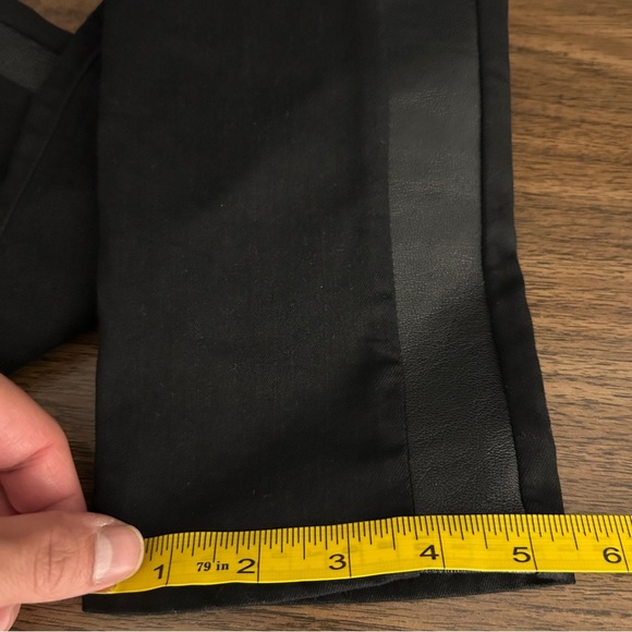 Juicy Couture Black Skinny Jeans - Picture 9 of 9